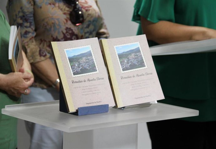 Libro 'Remedios de Abuela Sierra', editado por la Diputación de Huelva