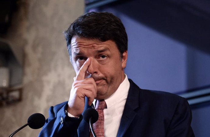 Italia.- El nuevo partido de Matteo Renzi apenas supera el 5 por ciento en las e