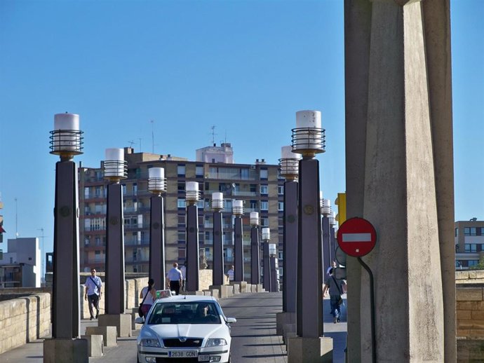Puente de Piedra en Zaragoza 