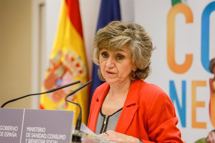 La ministra de Sanidad, Consumo y Binestar Social en funciones, María Luisa Carcedo, durante su intervención en la inauguración del acto institucional del Día Mundial para la Prevención del Suicidio
