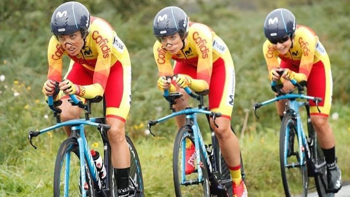 Mavi García, Lourdes Oyarbide y Sheyla Gutiérrez, en el Campeonato del Mundo de ciclismo en carretera.