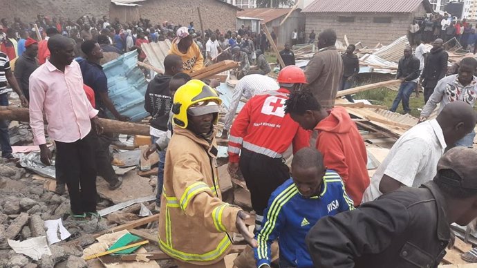 Kenia.- Mueren siete niños tras derrumbarse parcialmente una escuela en la capit