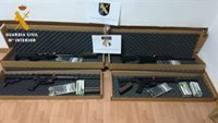 Cuatro detenidos en Granada sorprendidos con fusiles ilegales en controles de carretera en la A-92