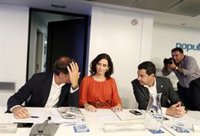 Feijóo dice que no votar al PP es votar al PSOE y que no hay alternativa: "Vamos a unir lo que estaba unido"