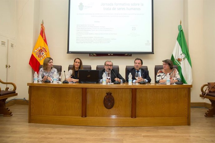 Jornada contra la trata de personas del Colegio de Abogados de Sevilla