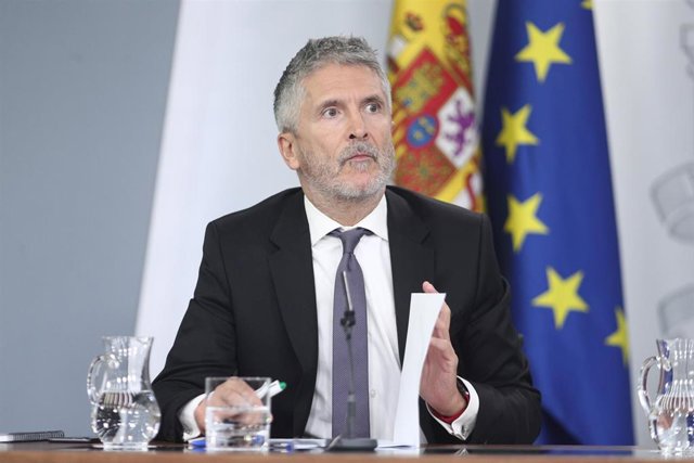 El ministro del Interior en funciones, Fernando Grande-Marlaska, comparece en rueda de prensa tras el primer Consejo de Ministros celebrado en Moncloa tras la confirmación de la repetición el electoral el próximo 10N, en Madrid (España), a 20 de septiembr