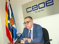 CEOE-Tenerife dice que la quiebra de Thomas Cook es una "tragedia" para la economía canaria