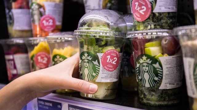Starbucks lanza una campaña contra el desperdicio alimentario y recauda fondos para ACH contra la desnutrición