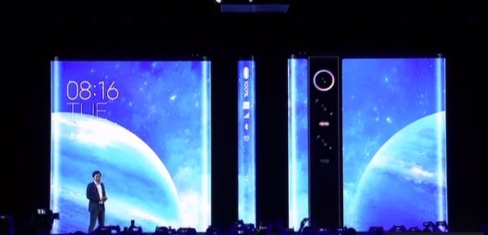 Xiaomi presenta Mi Mix Alpha con envolvente 360 grados y cámara principal de 108