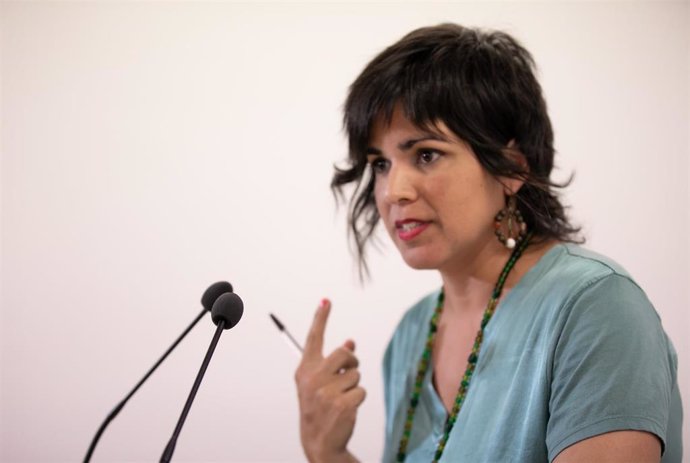 La coordinadora general de Podemos Andalucía y presidenta del grupo parlamentario de Adelante Andalucía, Teresa Rodríguez, en una imagen de archivo.