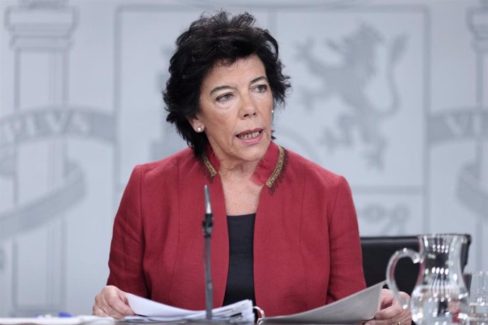 La ministra de Educación y Formación Profesional en funciones, Isabel Celaá, en una comparecencia ante los medios el pasado 13 de septiembre de 2019