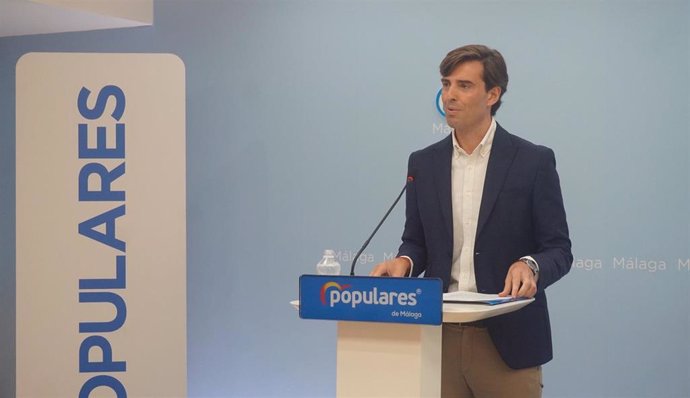 El  vicesecretario de Comunicación del Partido Popular, Pablo Montesinos, en rueda de prensa en Málaga