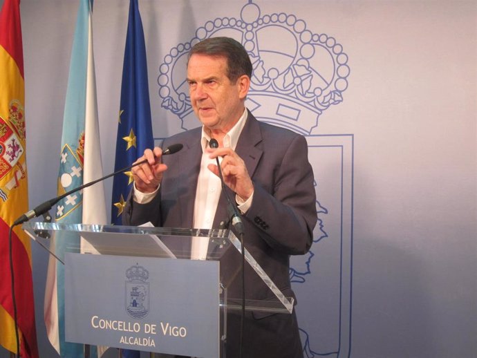 El alcalde de Vigo, Abel Caballero, ha comparecido este martes en rueda de prensa