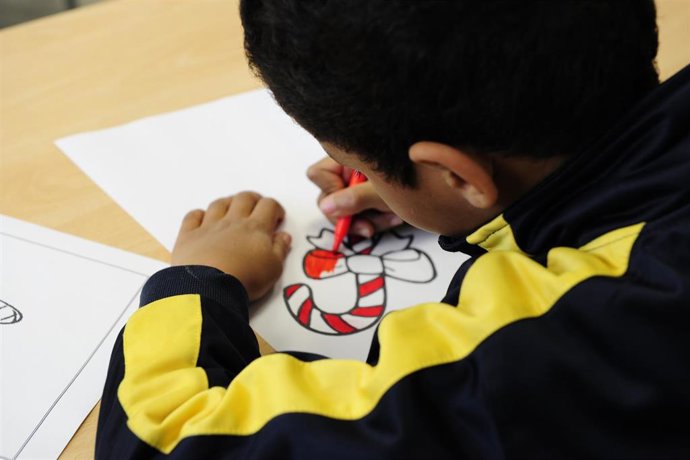 CCOO elabora una encuesta entre los docentes aragoneses.