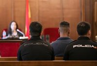 Acusado de asesinar a su bebé en Sevilla declara que "sólo se atragantó" y no sabe "nada" de un golpe mortal