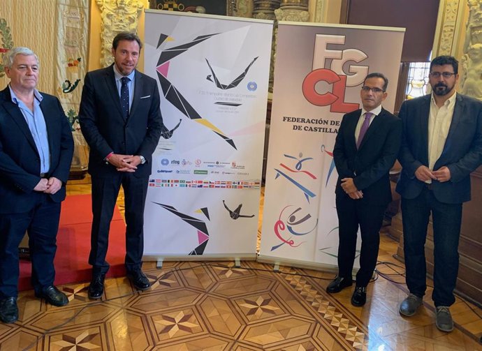 Presentación del Campeonato de España y la Copa del Mundo de gimnasia en trampolín.