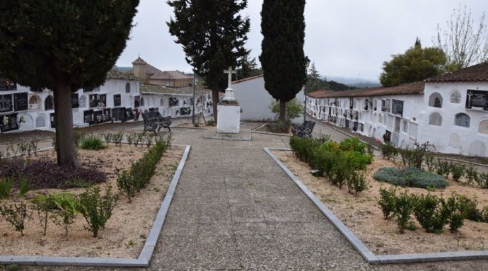 Cementerio de Higuera de la Sierra (Huelva).
