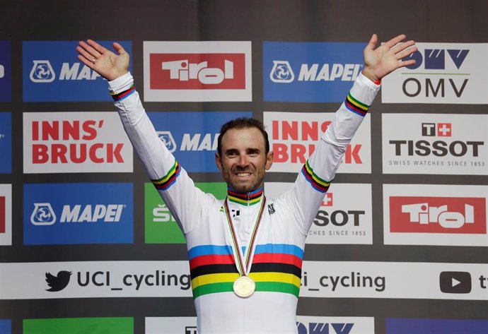 Alejandro Valverde celebra su oro mundial en Innsbruck