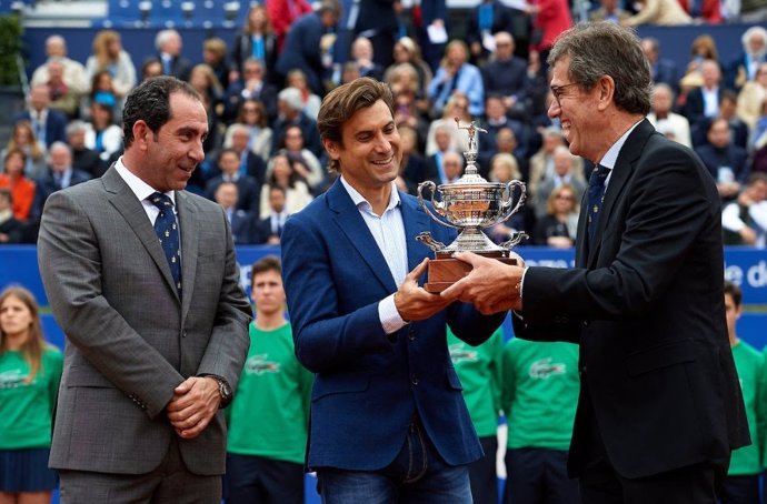 Costa, Ferrer y Cambra, en el Barcelona Open Banc Sabadell 2019 en el homenaje a Ferrer