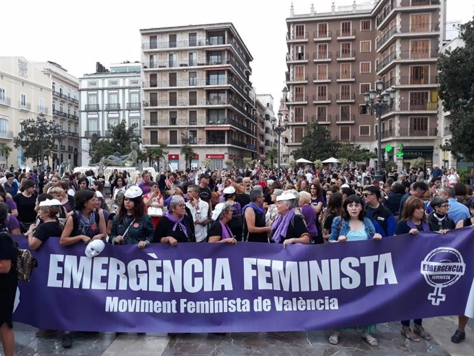 Marcha de la Emergencia Feminista en Valncia