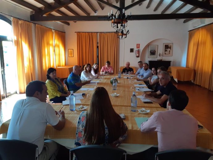 Cádiz.- Asaja se reúne con alcaldes de la Sierra de Grazalema para impulsar medi