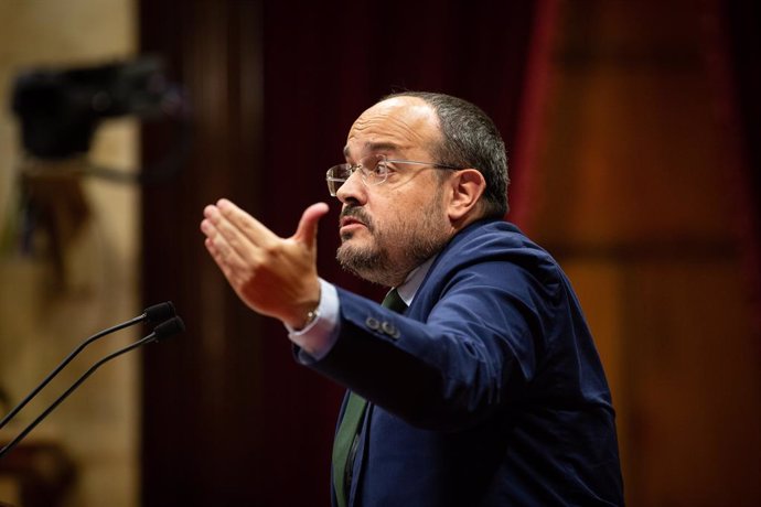 El president del PP catal, Alejandro Fernández, en el Debat de Política General del Parlament.