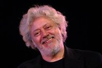 El director de teatro Mario Gas aboga por la presunción de inocencia para Plácido Domingo