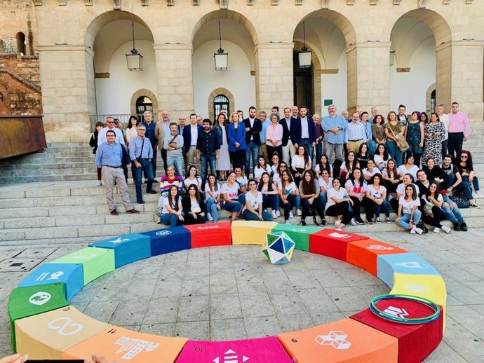 Cáceres celebra un acto institucional para conmemorar el cuarto aniversario de l