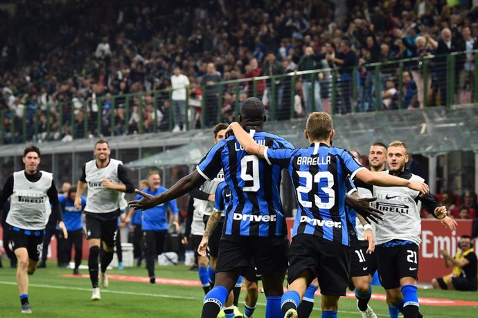 Los jugadores del Inter celebran una victoria.