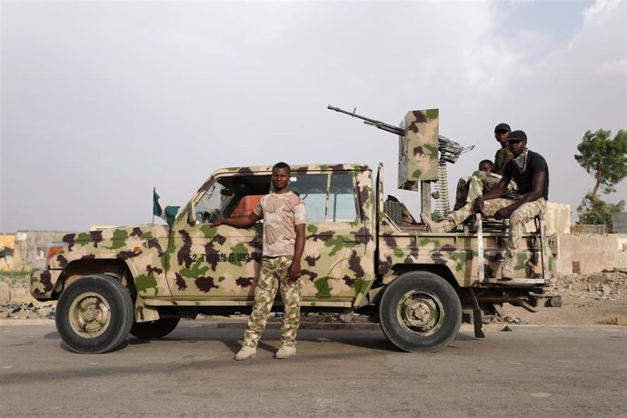 Militares nigerianos en Borno