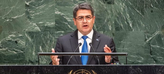 Honduras.- Hernández dice que la migración debe ser "atacada desde sus raíces" y