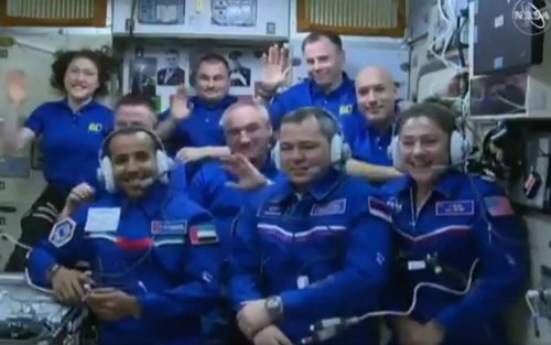 Imagen de los nueve tripulantes de la Estación Espacial a 26-9-2019