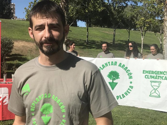 El coordinador general de IU Aragón, Álvaro Sanz.