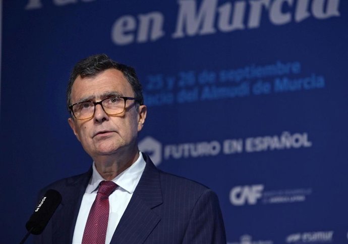 Ballesta durante su intervención en I foro internacional Futuro en Español Recursos hídricos: innovación y desafíos