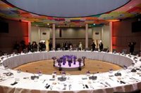 UE expresa su tristeza por la muerte de Chirac, un hombre "pragmático" que trabajó por una Europa "más fuerte"