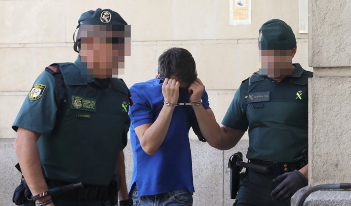 Mario Marín, hijo de Antonio Marín, gerente de la empresa Magrudis. pasan a disposición judicial acusados de causar una intoxicación alimentaria.