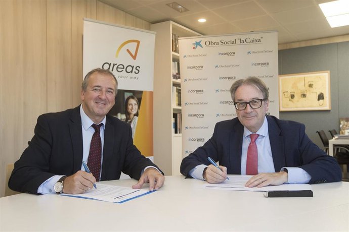 Oscar Cuadrado (Areas) Y Marc Simon (La Caixa)