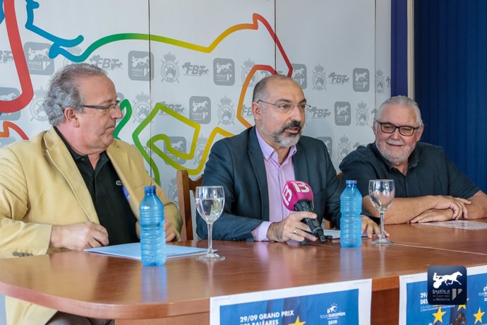 El conseller de Turismo y Deportes del Consell, Andreu Serra, en la presentación del Grand Prix