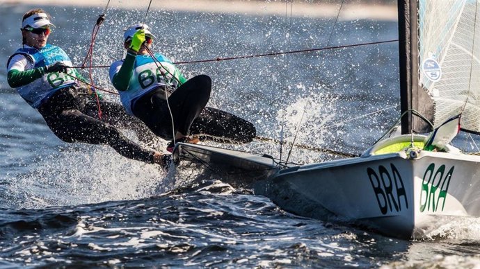 Equipo brasileño de vela que participará en el Desafío Ola Salud Islas Atlánticas