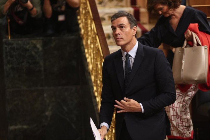 El presidente del Gobierno en funciones, Pedro Sánchez, durante una  sesión de control al Gobierno en funciones
