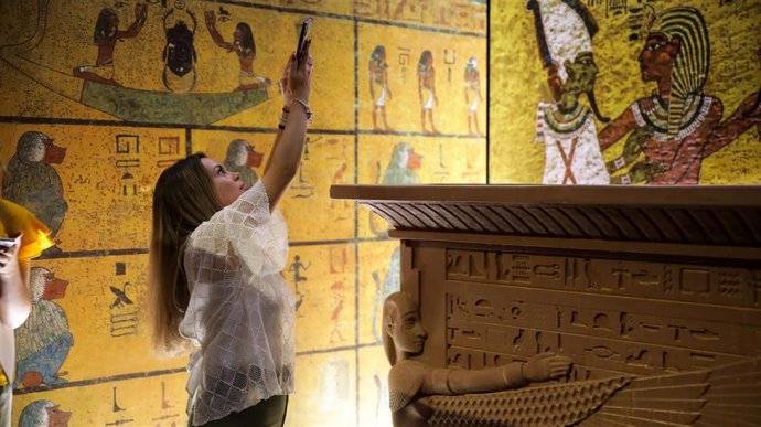 Imagen de la exposición 'Descifrando el Antiguo Egipto: Tutankhamón', en el Museo-Casa de la Ciencia de Sevilla.