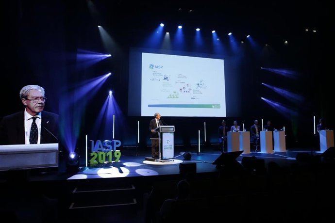 El consejero de Economía, Conocimiento, Empresas y Universidad, Rogelio Velasco, en la 36 Conferencia Internacional de Nantes.