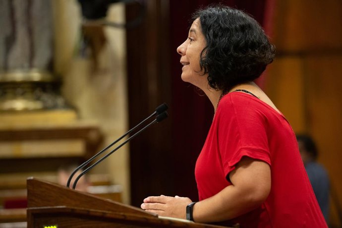 Susanna Segovia (ECP) intervé en la segona jornada del debat de política general