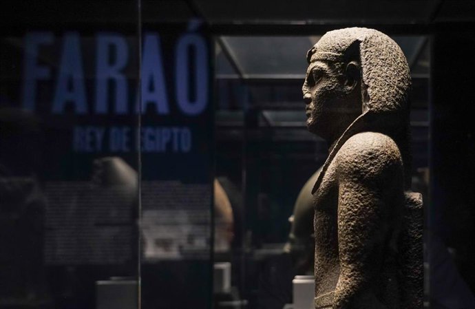 Pase gráfico y presentación de la exposición 'Faraón. Rey de Egipto' de La Caixa con el British Museum. En CaixaForum Sevilla