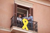 10N.- La Junta Electoral de Baleares requiere la retirada del lazo amarillo del Parlament en un plazo de 24 horas