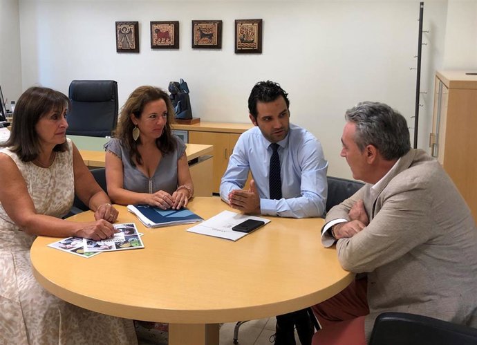 Reunión de alcalde Paterna con Entidad Conservación Parc Tecnolgic