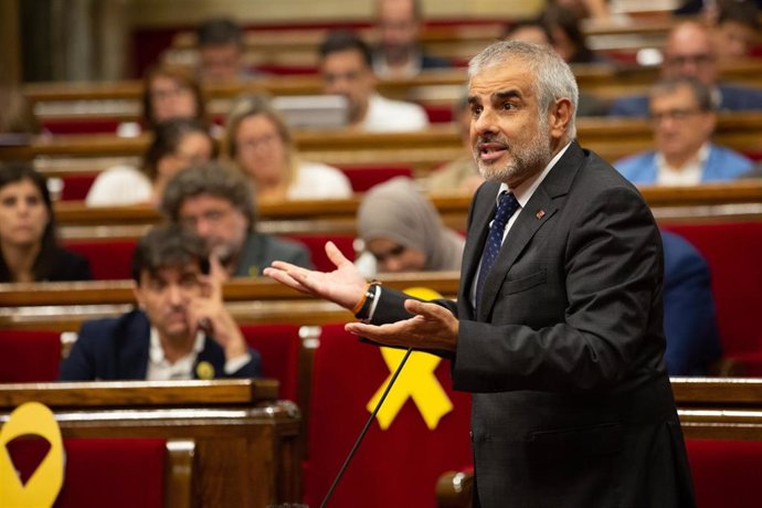 El presidente de Cs en el Parlament de Catalunya (Cs), Carlos Carrizosa, durante la segunda jornada del Debate de Política General