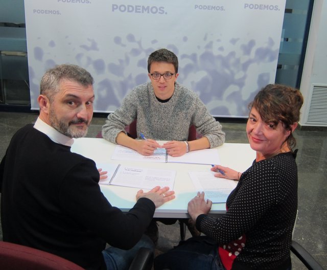 El candidato de Podemos Equo a la Comunidad, Óscar Urralburu