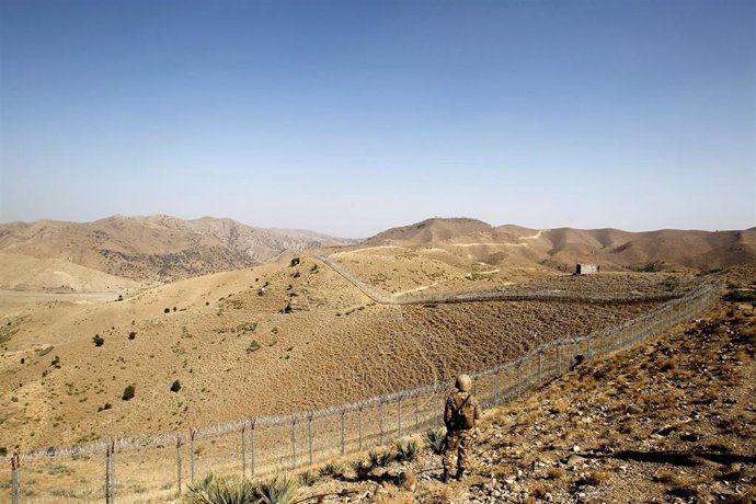 Foto de archivo de la frontera entre Afganistán y Pakistán.