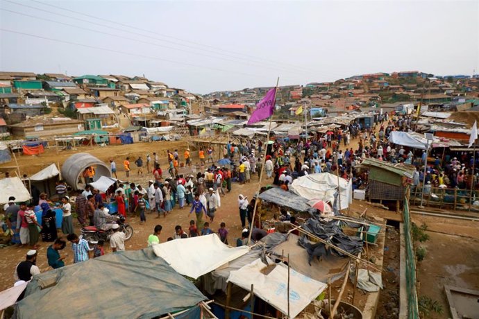 Campamento de refugiados rohingyas en Cox Bazar, Bangladesh